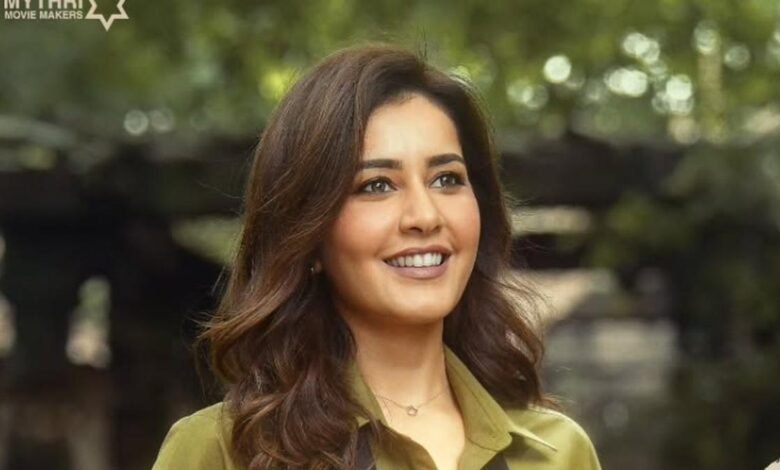 Raashii Khanna joins Pawan Kalyan’s ‘Ustaad Bhagat Singh’