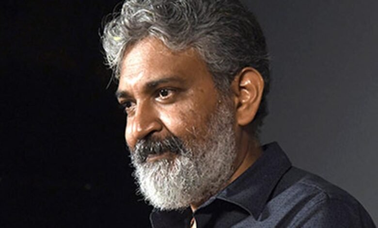 SS Rajamouli confronts fan during funeral of veteran actor Kota Srinivasa Rao, Tollywood pays final respects
