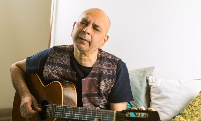 Sanjay Divecha brings snatches of solo album Leela to Bengaluru