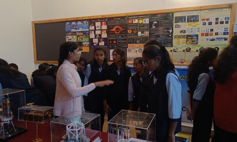 Science and society through the lens of theatre
