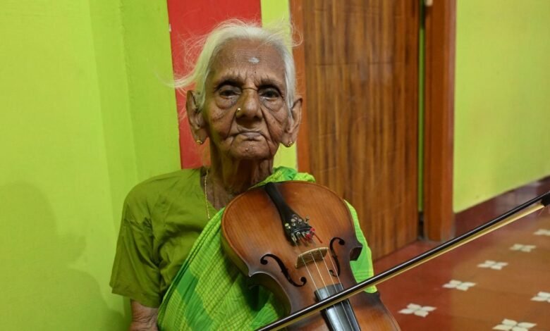 Watch: Never ending music of 91-year-old violinist Meenakshi Subramanian in Tamil Nadu